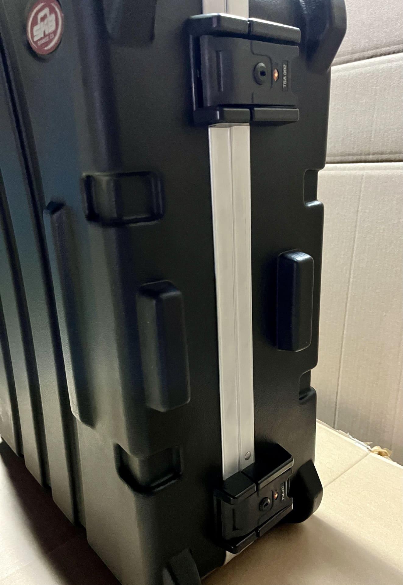SKB 12U ポップアップラック3